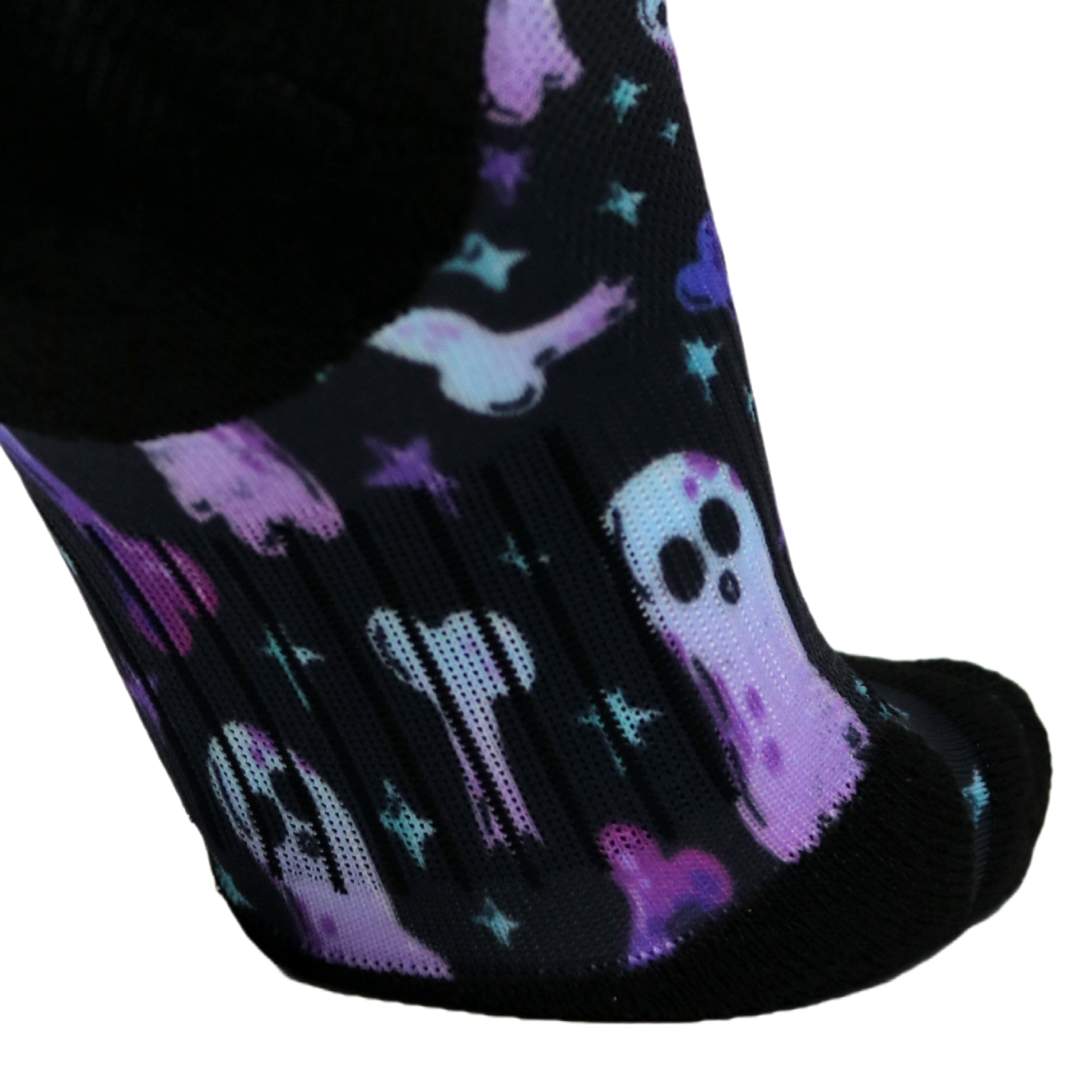 Haunting Bones Crew (1 pair)